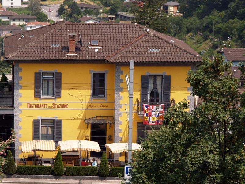 Ristorante Della Stazione Da Yanelo Bed and Breakfast Intragna Exteriör bild