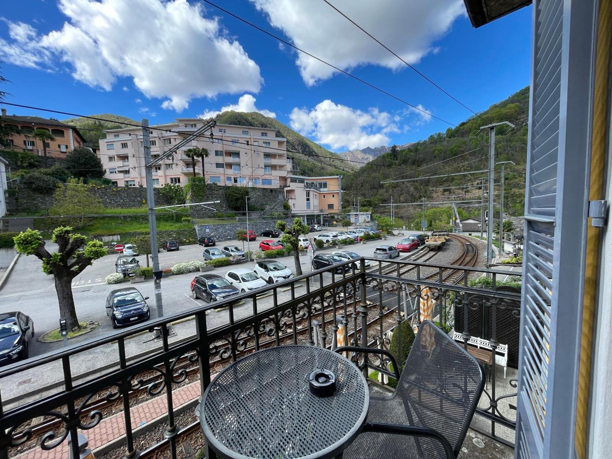 Ristorante Della Stazione Da Yanelo Bed and Breakfast Intragna Exteriör bild